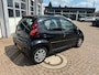 Peugeot 107 1.0 Première Leuke complete auto met weinig kilometers