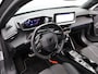 Peugeot e-2008 EV GT 54 kWh | 11 KW lader | Cruise Control Adaptief | Parkeersensoren | Apple Carplay/Android Auto