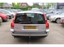 Volvo V70 2.4 Kinetic , LPG , Nieuwe APK