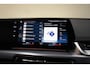 BMW iX1 xDrive30 M Sport [ Panorama Stuur-&Stoelverwarming Navi Camera Apple/Android ]