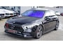 Mercedes-Benz A-klasse 200 AMG / A35 Look | Panorama | Luxe Leder | Stoelverwarming | Sfeerverlichting | 360 cam | Cruise control