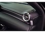 Mercedes-Benz A-klasse 200 AMG / A35 Look | Panorama | Luxe Leder | Stoelverwarming | Sfeerverlichting | 360 cam | Cruise control
