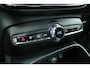 Volvo XC40 T4 Recharge Inscription Expression | Preformance audio | Parkeercamera achter | Parkeersensor voor | 18 inch Lichtmetalen velgen
