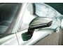 Porsche 911 4 GTS Oak Green Metallic Neo | Porsche InnoDrive | Lift l Achterasbesturing | Adaptieve cruise control | Elektrisch Schuifdak | BOSE Surround Sound System | Sportdesign | Sportstoelen Plus, elektrisch 18-voudig | Comfort Access |
