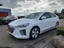 Hyundai Ioniq Comfort EV | Adap. Cruise Control | Carplay | Camera | Infinity geluidsysteem | Elek. Verstelbare Spiegels