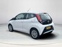 Toyota Aygo 1.0 VVT-i x-play (Carplay Navigatie - Camera)