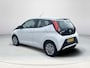 Toyota Aygo 1.0 VVT-i x-play (Carplay Navigatie - Camera)
