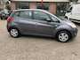Kia Venga 1.4 66KW Seven Navi Cruise Airco A.U.R. Camera
