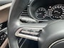 Mazda CX-30 2.0 e-SkyActiv-X M Hybrid Luxury | AUTOMAAT | GARANTIE 4/2029 | APPLE + ANDROID AUTO | STOEL + STUUR VERWARMING | LEDER | ELEKT.A ACHTERKLEP | 1e EIGENAAR | NED. AUTO | Bose AUDIO |