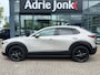 Mazda CX-30 2.0 e-SkyActiv-X M Hybrid Luxury | AUTOMAAT | GARANTIE 4/2029 | APPLE + ANDROID AUTO | STOEL + STUUR VERWARMING | LEDER | ELEKT.A ACHTERKLEP | 1e EIGENAAR | NED. AUTO | Bose AUDIO |