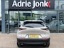 Mazda CX-30 2.0 e-SkyActiv-X M Hybrid Luxury | AUTOMAAT | GARANTIE 4/2029 | APPLE + ANDROID AUTO | STOEL + STUUR VERWARMING | LEDER | ELEKT.A ACHTERKLEP | 1e EIGENAAR | NED. AUTO | Bose AUDIO |