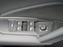 Volkswagen Tiguan 1.5 eHybrid Elegance Trekhaak - 19 Inch - Panoramadak - Leer - Navigatie