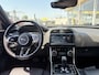 Jaguar XE 2.0 P250 SE / Automaat / 48.000 KM / NL-Auto / Vol-Leder / Stoelverwarming / Elektr.-Verstelbare Stoelen / Cruise-Control / Climate-Control / Apple-Carplay & Android-Auto / Keyless / LED / DAB Radio-Bluetooth / Navi / PDC V+A / Camera / 18'' LMV / ENZ.