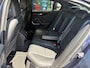Jaguar XE 2.0 P250 SE / Automaat / 48.000 KM / NL-Auto / Vol-Leder / Stoelverwarming / Elektr.-Verstelbare Stoelen / Cruise-Control / Climate-Control / Apple-Carplay & Android-Auto / Keyless / LED / DAB Radio-Bluetooth / Navi / PDC V+A / Camera / 18'' LMV / ENZ.