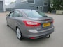 Ford Focus 1.6 TI-VCT TITANIUM 1/2 LEDER TREKHAAK DEALER ONDERHOUD!!