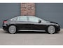 Mercedes-Benz EQE 300 Business Line 90 kWh | 49.000,- ex BTW | Hyperscreen | Luchtvering | Distronic | Panoramadak | Burmester | Camera | | Leder | Verwarmd Stuurwiel | Warmtepomp | Rijassistentiepakket |