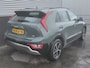 Kia Niro Hybrid 1.6 GDi DynamicLine Navigatie, Smart Key, Parkeersensoren voor + achter, Achteruitrijcamera, Climate control, BTW-auto, NL-auto