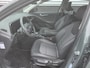 Kia Niro Hybrid 1.6 GDi DynamicLine Navigatie, Smart Key, Parkeersensoren voor + achter, Achteruitrijcamera, Climate control, BTW-auto, NL-auto