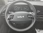 Kia Niro Hybrid 1.6 GDi DynamicLine Navigatie, Smart Key, Parkeersensoren voor + achter, Achteruitrijcamera, Climate control, BTW-auto, NL-auto