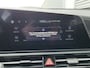 Kia Niro Hybrid 1.6 GDi DynamicLine Navigatie, Smart Key, Parkeersensoren voor + achter, Achteruitrijcamera, Climate control, BTW-auto, NL-auto