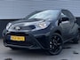 Toyota Aygo X 1.0 VVT-i S-CVT Play Automaat, Achteruitrij camera, adaptieve cruise control, start/stop systeem, NL-auto, zeer lage KM stand & automaat!