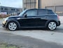 MINI Cooper S Mini 2.0 Chili Serious Business (PANO, STOELVERWARMING, CAMERA, GOED ONDERHOUDEN)
