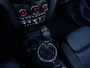 MINI Cooper S Mini 2.0 Chili Serious Business (PANO, STOELVERWARMING, CAMERA, GOED ONDERHOUDEN)