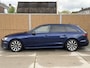 Audi A4 Avant 40 TFSI S edition Competition 204pk Automaat | Stoelverwarming | Head-up display | Bang&Olufsen 3D soundsystem | Lendensteun | Stuurwiel verwarmd | Verkeersbord detectie | Climate & cruise control | Parkeersensoren voor en achter