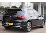 Volkswagen Golf 1.5 eTSI 150pk Life Edition | Trekhaak | Navigatie | Camera | Stoel- en Stuurverwarming