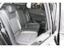 Volkswagen Golf 1.5 eTSI 150pk Life Edition | Trekhaak | Navigatie | Camera | Stoel- en Stuurverwarming