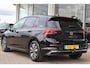Volkswagen Golf 1.5 eTSI 150pk Life Edition | Trekhaak | Navigatie | Camera | Stoel- en Stuurverwarming