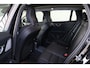 Volvo V60 T6 Recharge AWD Plus Bright - Panorama/schuifdak - Bowers & Wilkins audio - Parkeercamera achter - Verwarmde voorstoelen, stuur & achterbank - Parkeersensoren voor & achter - Elektr. bedienb. voorstoelen met geheugen - Cruise control - 19' LMV