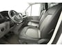 Volkswagen Crafter 2.0 TDI 141PK | Bakwagen | Laadklep | Zijdeur | Airco | 3 Zits | Carplay | Navi