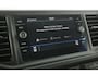 Volkswagen Crafter 2.0 TDI 141PK | Bakwagen | Laadklep | Zijdeur | Airco | 3 Zits | Carplay | Navi