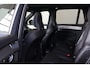 Volvo XC90 T8 Recharge AWD Ultra Dark Exec. Ed. - Luchtvering - IntelliSafe Assist & Surround - 360º Camera - Bowers & Wilkins audio - Adaptieve LED koplampen - Verwarmde voorstoelen, stuur & achterbank - Parkeersensoren voor & achter - Elektr. bedienb. voorstoelen met geheugen - Head up display - Draadloze tel. lader - Extra getint glas - 22' LMV