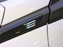 Peugeot e-2008 SUV EV Allure Avantage 54 kWh 156pk | Camera | Dodehoekbewaking | Adaptive Cruise Control