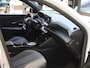 Peugeot e-2008 SUV EV Allure Avantage 54 kWh 156pk | Camera | Dodehoekbewaking | Adaptive Cruise Control