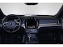 Volvo XC90 T8 Recharge AWD Ultra Dark Exec. Ed. - Luchtvering - Panorama/schuifdak - IntelliSafe Assist & Surround - 360º Camera - Bowers & Wilkins audio - Adaptieve LED koplampen - Verwarmde voorstoelen, stuur & achterbank - Parkeersensoren voor & achter - Elektr. bedienb. voorstoelen met geheugen - Head up display - Draadloze tel. lader - Extra getint glas - 22' LMV