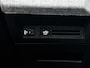 Peugeot e-5008 SUV Allure Avantage 73 kWh 210pk | DEMO | 503km WLTP Actieradius | 7 Zitplaatsen | Navigatie | 360° Camera | Half lederen AGR stoelen | Stoel- en stuurverwarming | Adaptieve Cruise Control | Climate Control | Parkeersensoren v+a | Dodehoeksensor | Led koplampen | Keyless | Draadloze Apple Carplay / Android Auto + Telefoonlader | Donker getint glas | Trekhaak | 19" Lichtmetalen velgen |