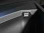 Peugeot e-5008 SUV Allure Avantage 73 kWh 210pk | DEMO | 503km WLTP Actieradius | 7 Zitplaatsen | Navigatie | 360° Camera | Half lederen AGR stoelen | Stoel- en stuurverwarming | Adaptieve Cruise Control | Climate Control | Parkeersensoren v+a | Dodehoeksensor | Led koplampen | Keyless | Draadloze Apple Carplay / Android Auto + Telefoonlader | Donker getint glas | Trekhaak | 19" Lichtmetalen velgen |