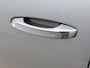 Peugeot e-5008 SUV Allure Avantage 73 kWh 210pk | DEMO | 503km WLTP Actieradius | 7 Zitplaatsen | Navigatie | 360° Camera | Half lederen AGR stoelen | Stoel- en stuurverwarming | Adaptieve Cruise Control | Climate Control | Parkeersensoren v+a | Dodehoeksensor | Led koplampen | Keyless | Draadloze Apple Carplay / Android Auto + Telefoonlader | Donker getint glas | Trekhaak | 19" Lichtmetalen velgen |