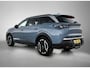 Peugeot e-5008 SUV Allure Avantage 73 kWh 210pk | DEMO | 503km WLTP Actieradius | 7 Zitplaatsen | Navigatie | 360° Camera | Half lederen AGR stoelen | Stoel- en stuurverwarming | Adaptieve Cruise Control | Climate Control | Parkeersensoren v+a | Dodehoeksensor | Led koplampen | Keyless | Draadloze Apple Carplay / Android Auto + Telefoonlader | Donker getint glas | Trekhaak | 19" Lichtmetalen velgen |