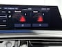 Peugeot e-5008 SUV Allure Avantage 73 kWh 210pk | DEMO | 503km WLTP Actieradius | 7 Zitplaatsen | Navigatie | 360° Camera | Half lederen AGR stoelen | Stoel- en stuurverwarming | Adaptieve Cruise Control | Climate Control | Parkeersensoren v+a | Dodehoeksensor | Led koplampen | Keyless | Draadloze Apple Carplay / Android Auto + Telefoonlader | Donker getint glas | Trekhaak | 19" Lichtmetalen velgen |