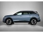Peugeot e-5008 SUV Allure Avantage 73 kWh 210pk | DEMO | 503km WLTP Actieradius | 7 Zitplaatsen | Navigatie | 360° Camera | Half lederen AGR stoelen | Stoel- en stuurverwarming | Adaptieve Cruise Control | Climate Control | Parkeersensoren v+a | Dodehoeksensor | Led koplampen | Keyless | Draadloze Apple Carplay / Android Auto + Telefoonlader | Donker getint glas | Trekhaak | 19" Lichtmetalen velgen |