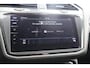 Volkswagen Tiguan Allspace 2.0 TDI 150pk DSG Highline Business R-line 7p. | Panoramadak | Trekhaak | Navigatie | PDC | Stoelverwarming
