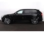 Volvo XC90 T8 Recharge AWD Ultra Dark Exec. Ed. - Luchtvering - Panorama/schuifdak - IntelliSafe Assist & Surround - 360º Camera - Bowers & Wilkins audio - Adaptieve LED koplampen - Verwarmde voorstoelen, stuur & achterbank - Parkeersensoren voor & achter - Elektr. bedienb. voorstoelen met geheugen - Head up display - Draadloze tel. lader - Extra getint glas - 22' LMV