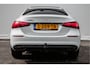 Mercedes-Benz A-klasse 250 e Luxury Line Panoramadak/ Trekhaak/ Leer/ Stoelverwarming