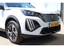 Peugeot e-2008 EV GT Avantage 54 kWh | Fase 3 laden | SOH 97% | Navigatie | Camera voor + achter | Apple carplay | NL auto | 10.500km |