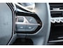 Peugeot e-2008 EV Allure Avantage 54 kWh | Fase 3 laden | SOH 96% | Navigatie | Camera voor + achter | Apple carplay | Adaptieve cruise control |
