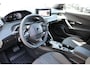 Peugeot e-2008 EV Allure Avantage 54 kWh | Fase 3 laden | SOH 96% | Navigatie | Camera voor + achter | Apple carplay | Adaptieve cruise control |